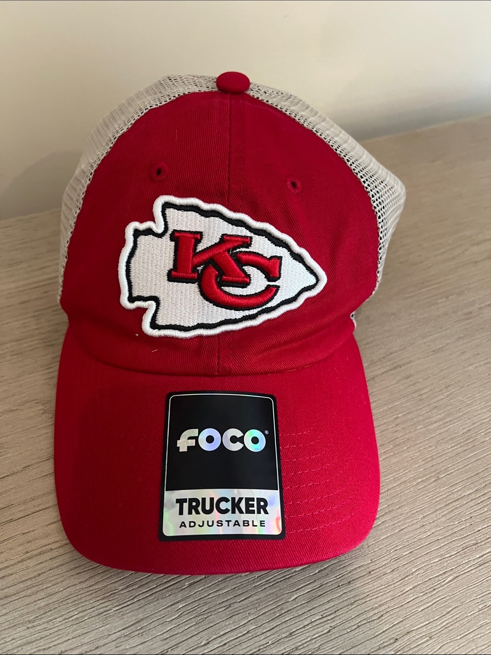 NWT FOCO Kansas City Chiefs red trucker hat